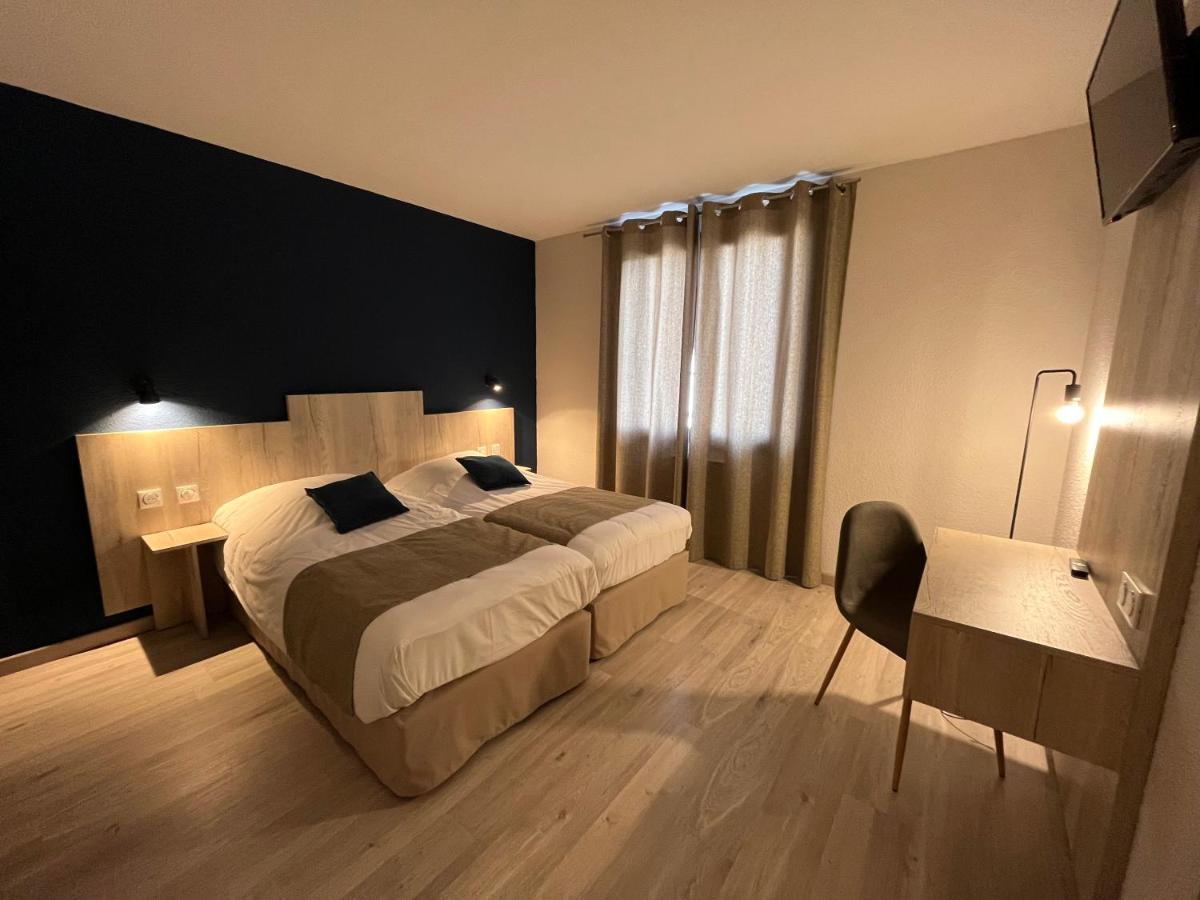 Hotel Restaurant Prunieres オモン・オーブラック エクステリア 写真