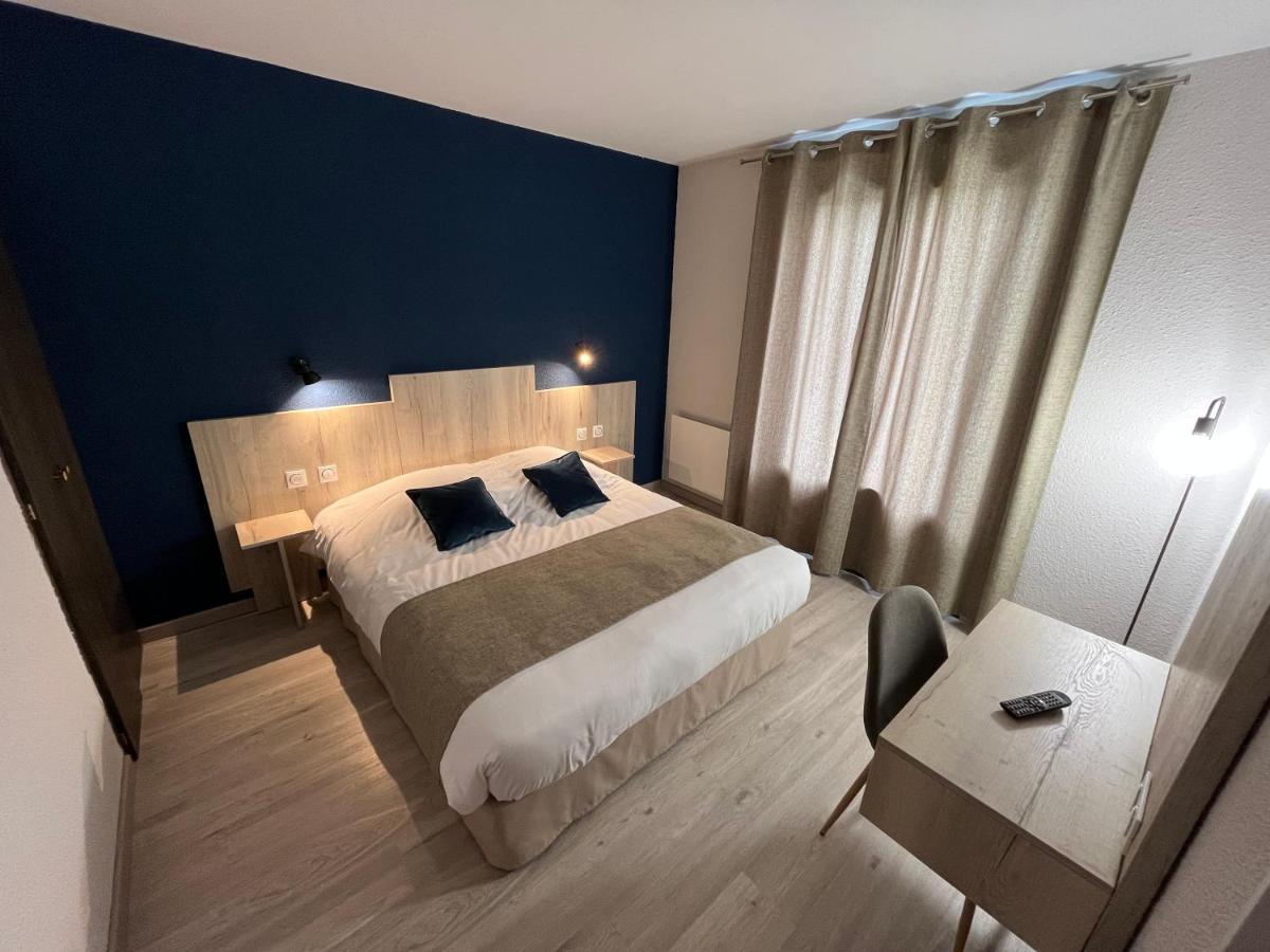Hotel Restaurant Prunieres オモン・オーブラック エクステリア 写真