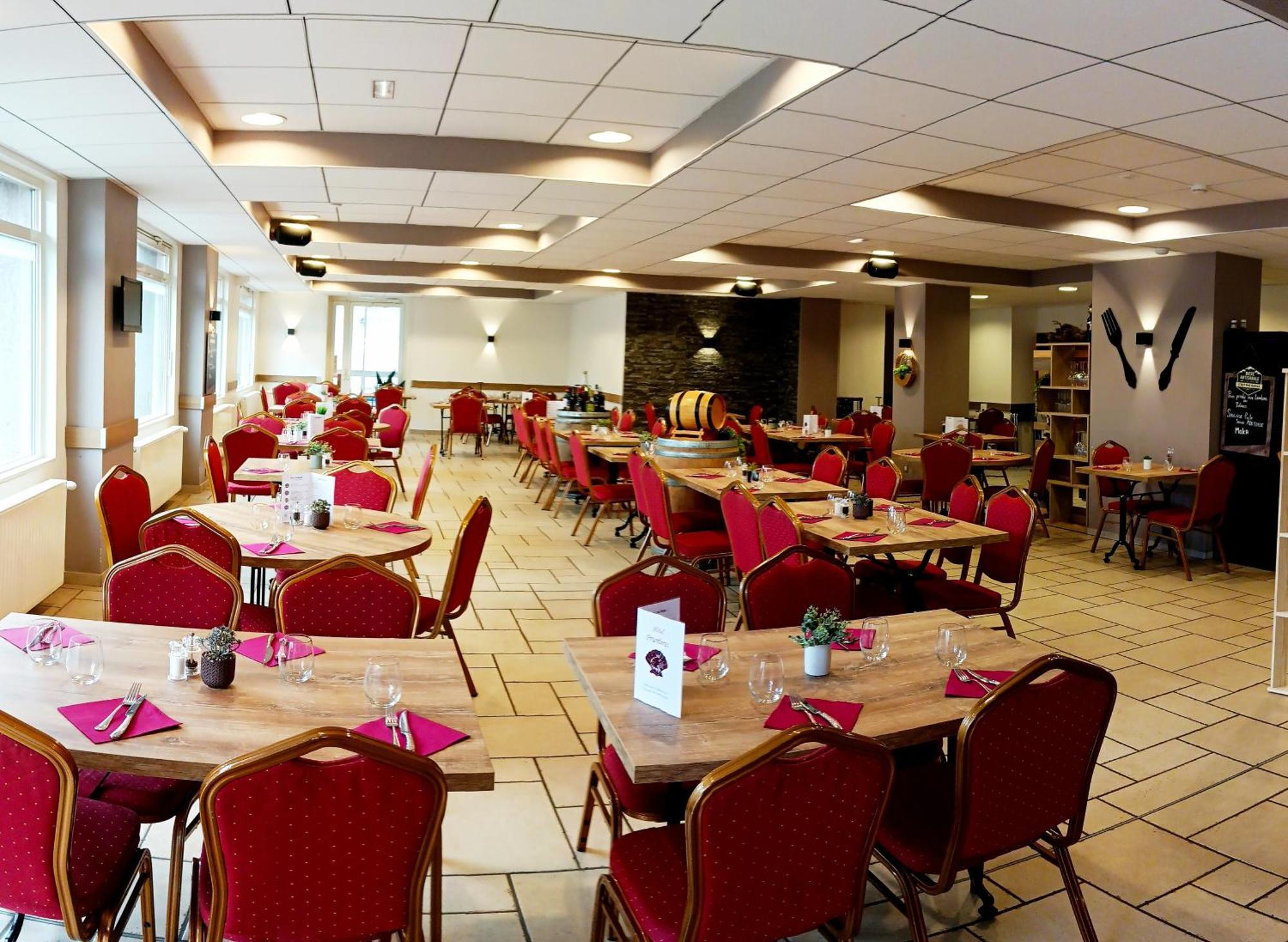 Hotel Restaurant Prunieres オモン・オーブラック エクステリア 写真